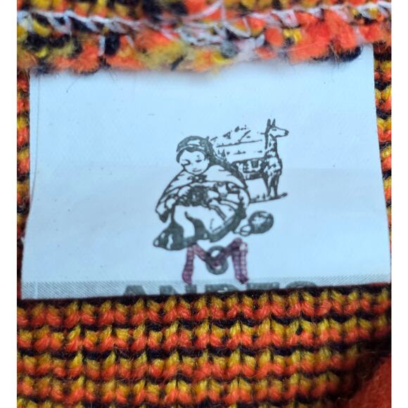 Andes Artesania Med Artsy Hoodie Wolf Dreamcatcher Tribal Feathers Native Bright - Picture 3 of 10